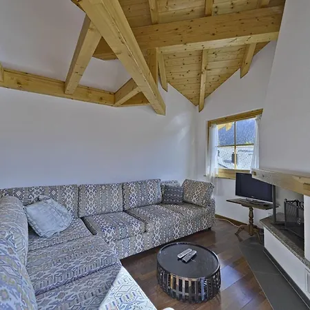 Apartman Chesa San Peider - *